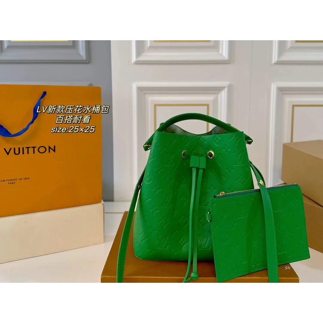 Louis Vuitton LV NeoNoé Green Monogram Bucket Bag