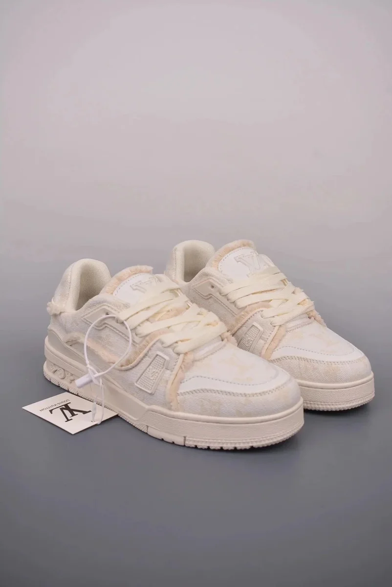 Louis Vuitton Louis Vuitton Monogram LV Trainer Cream Sneakers Cream