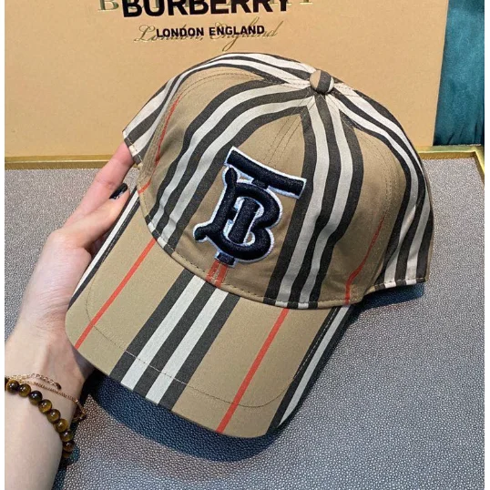 Burberry Burberry TB Monogram Beige Stripe Baseball Cap Beige