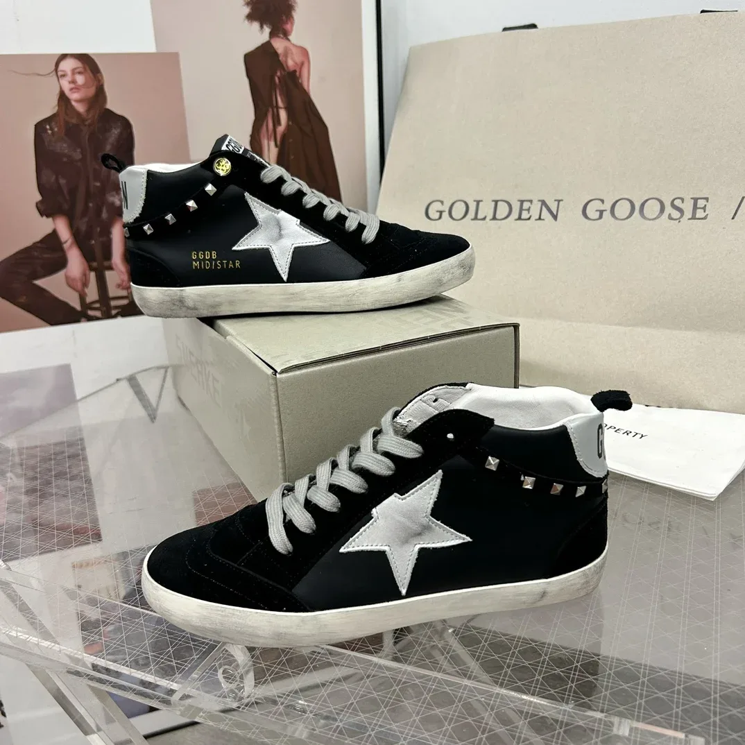 Golden Goose Golden Goose Super-Star Midistar Black/Silver Sneakers Black - 1