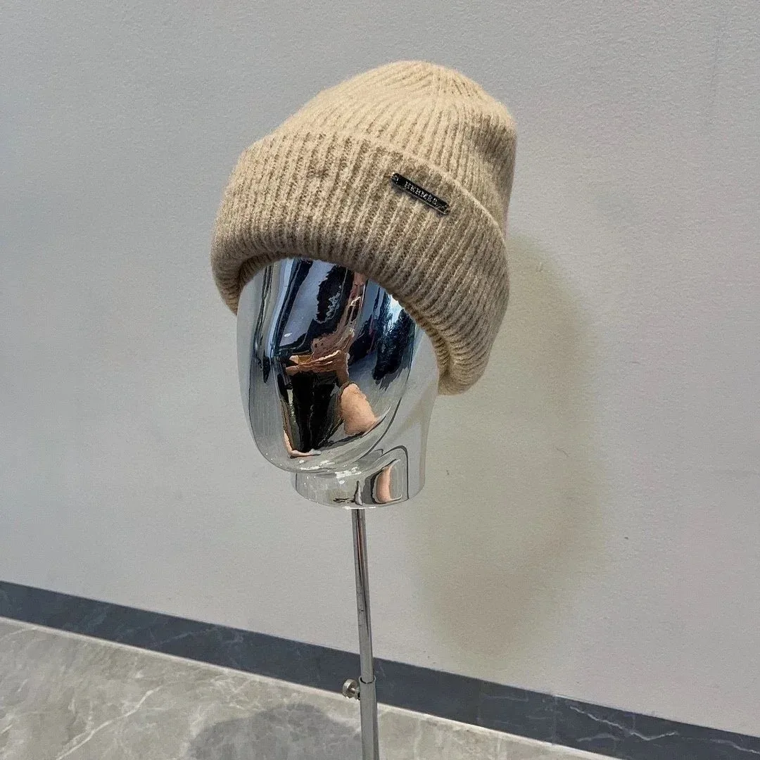 Hermès Hermès Beige Ribbed Knit Beanie Beige