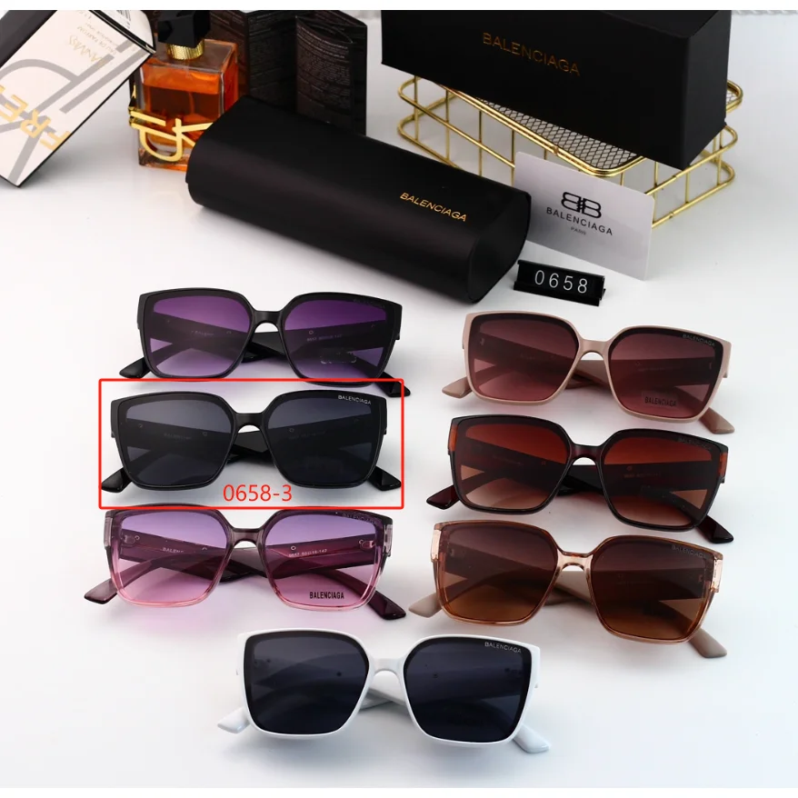 Balenciaga Balenciaga 0658-3 Black Square Sunglasses Black - 1
