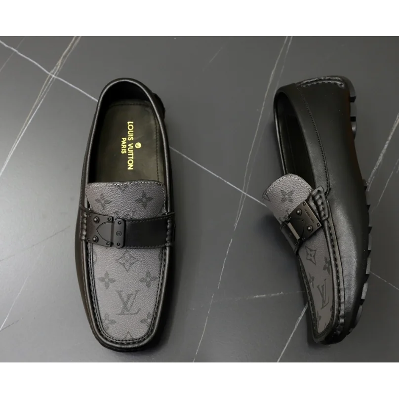 Louis Vuitton Tabi Graue Monogramm-Loafer