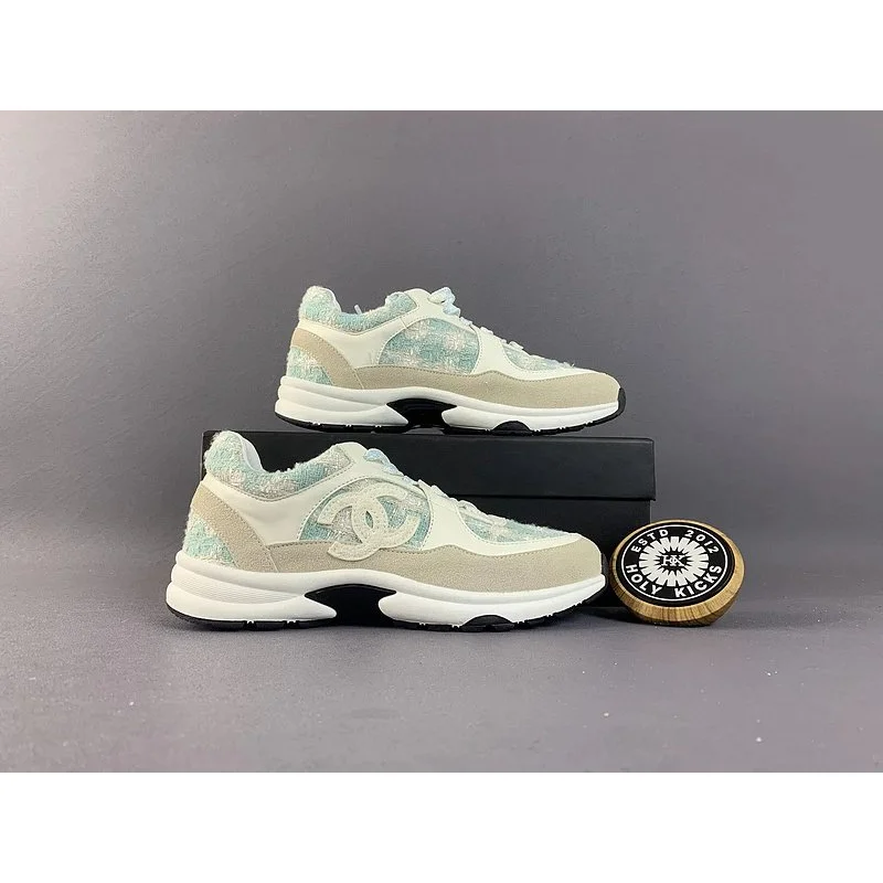 Chanel Runners Scarpe da ginnastica Bianche/Turchesi