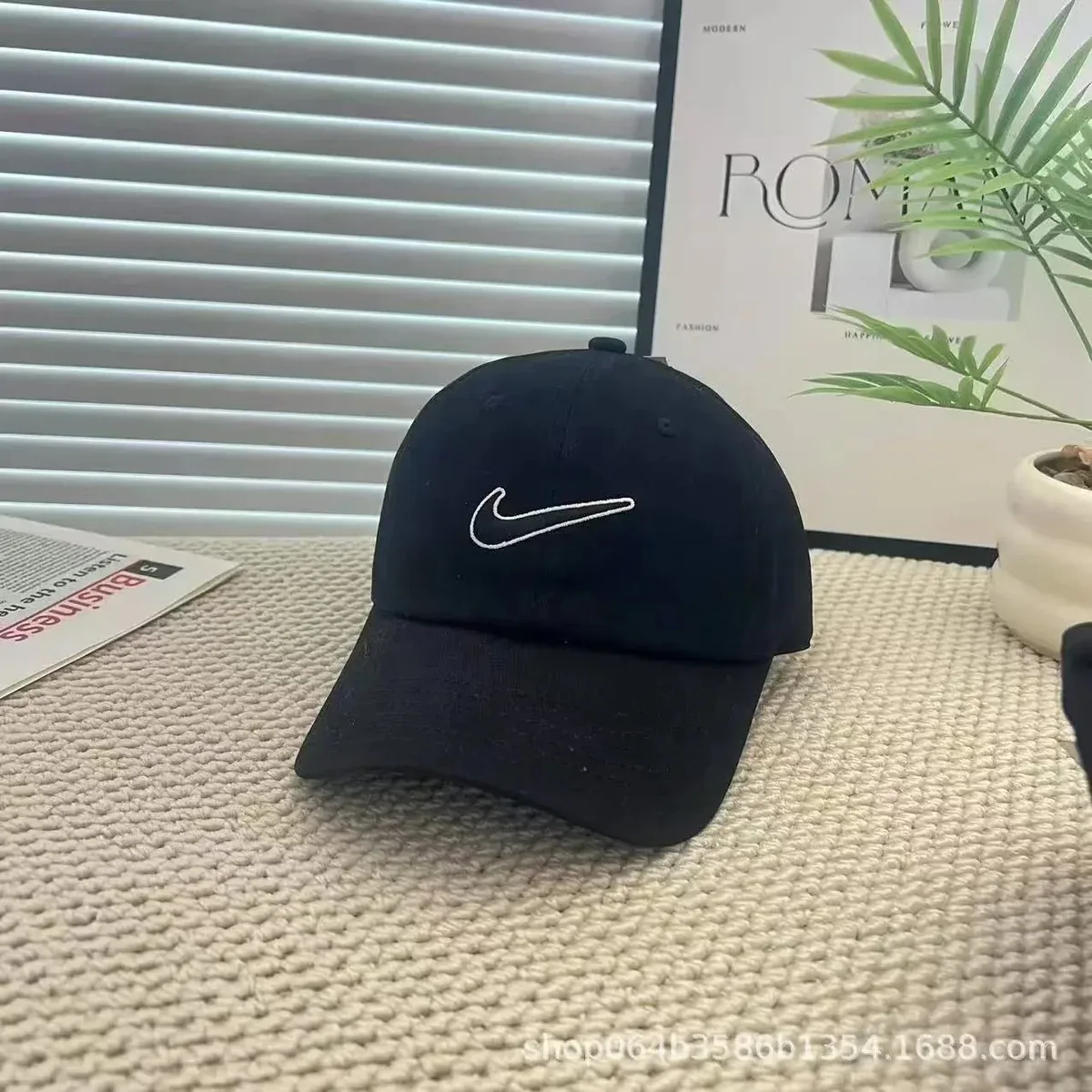 Nike Nike Swoosh Black Cap Baseball Hat Black - 1