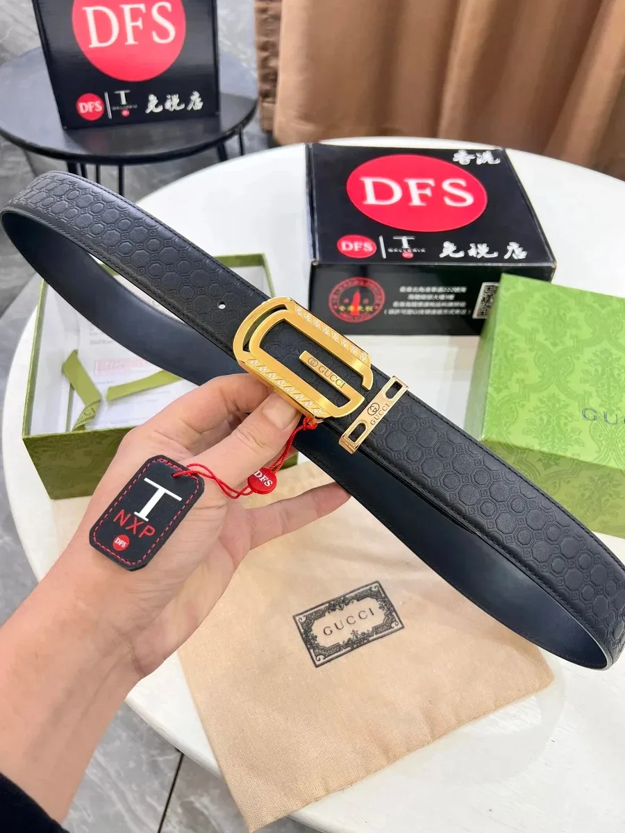 Gucci Gucci Interlocking G Black/Gold Belt Black