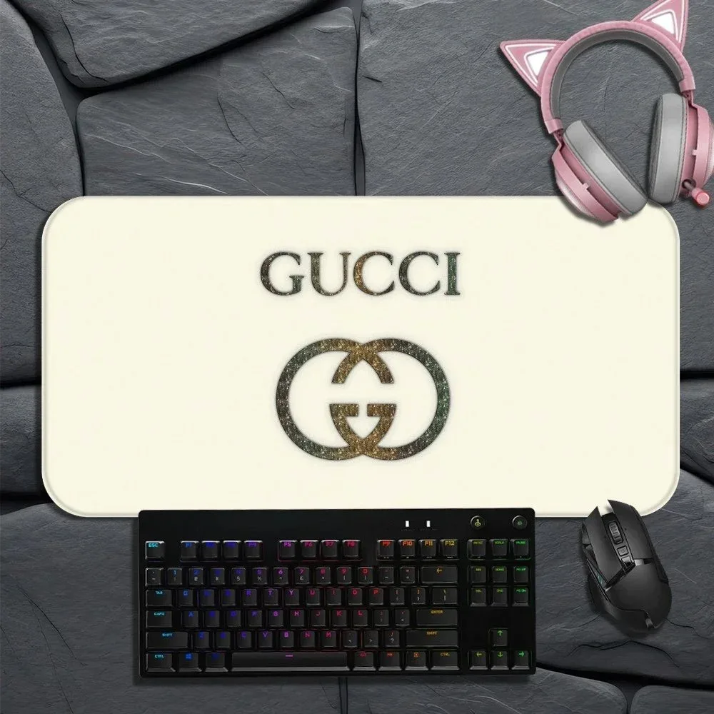 Gucci Gucci Cream Mouse Pad Cream