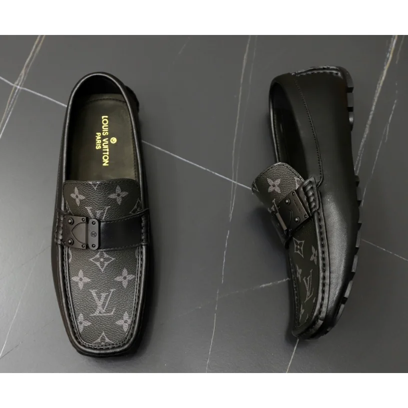 Louis Vuitton Tabi Monogramm-Loafer Schwarz
