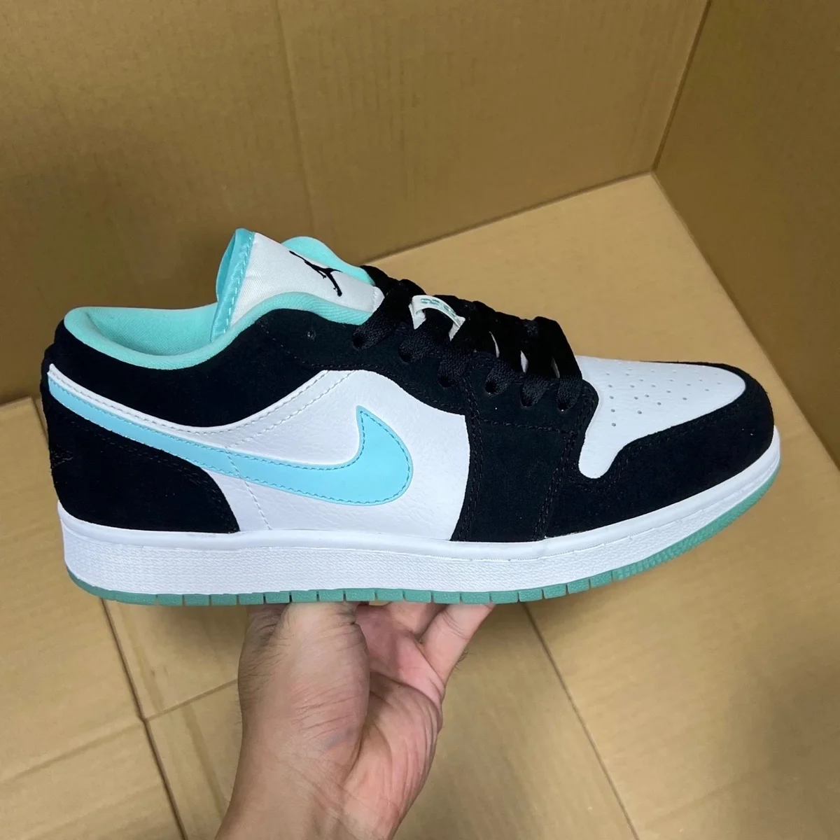 Jordan Jordan Air Jordan 1 Low Black/White/Aqua Sneaker Multicolor