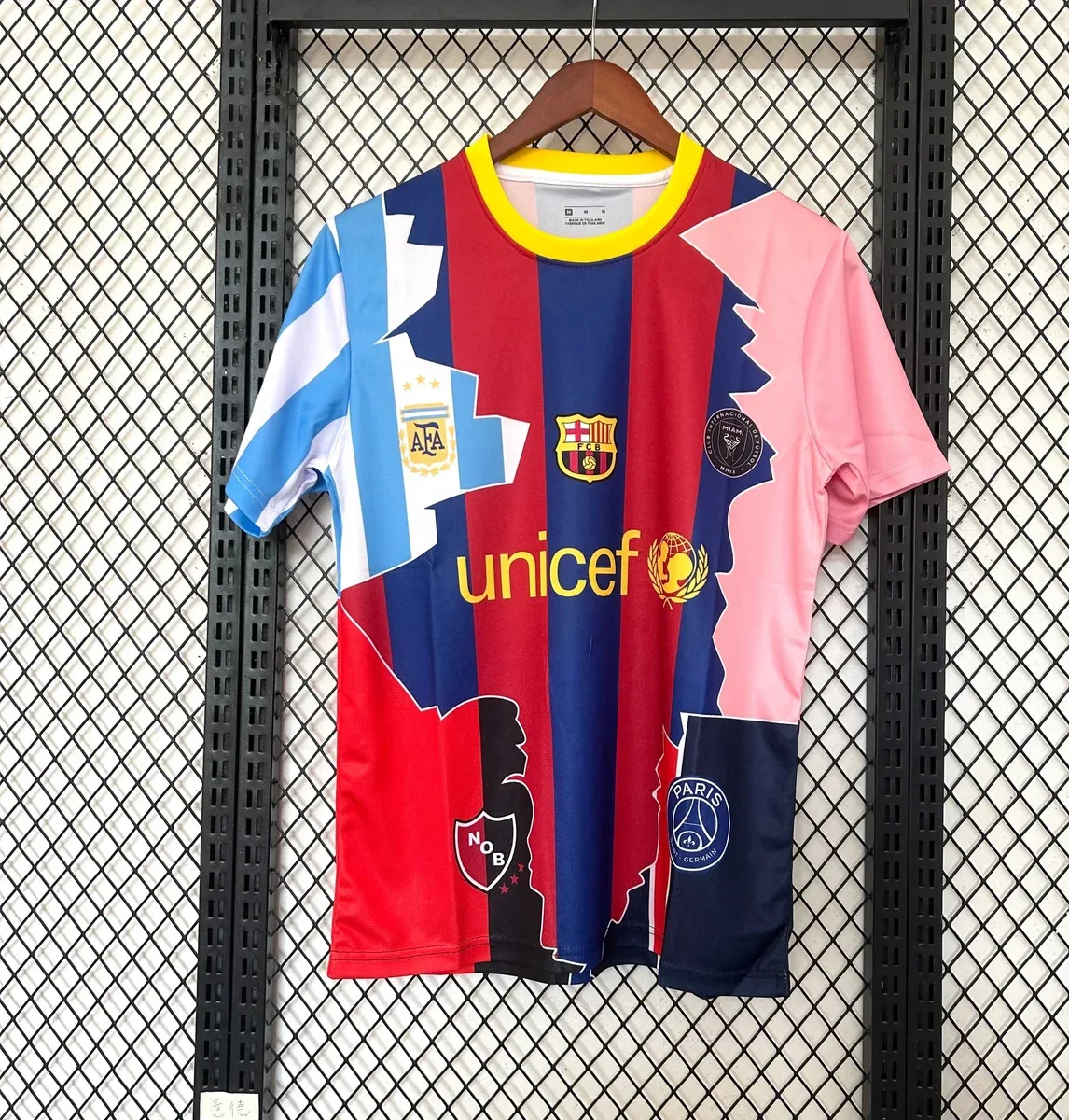 Nike Nike Air Force 1 FCB/ARG/PSG Jersey T-Shirt Red - 1