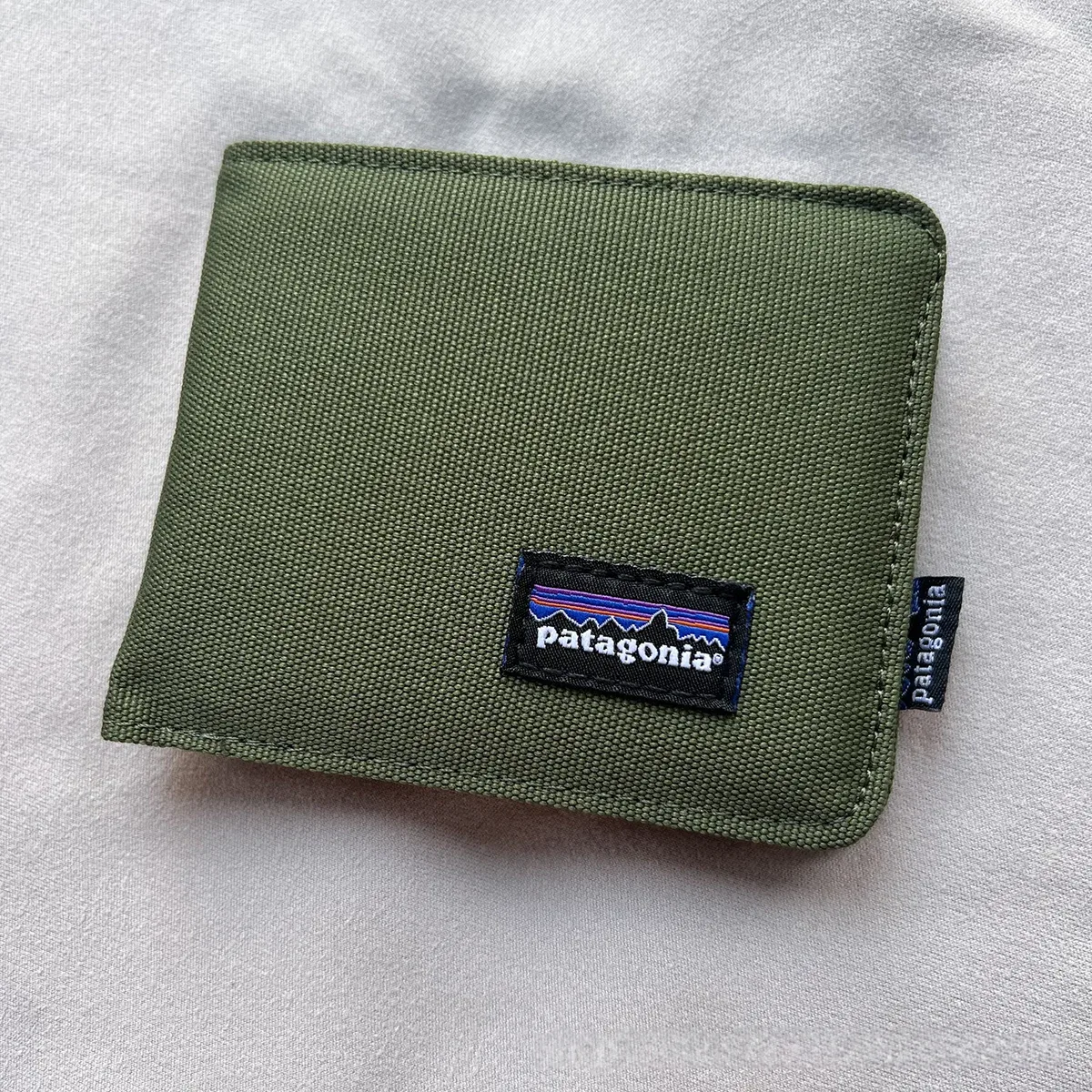 Patagonia Patagonia Barlow Wallet Olive Green Green - 1