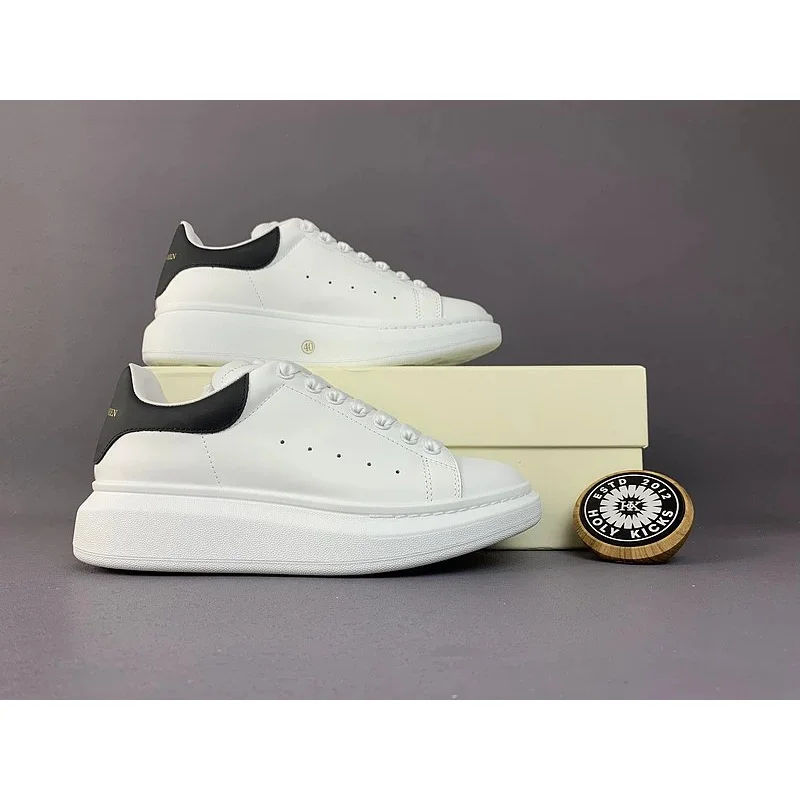 Alexander McQueen Alexander McQueen Oversized White/Black Sneakers White