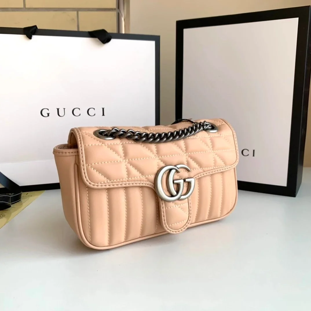 Gucci Gucci GG Marmont Nude Quilted Chain Handbag Beige