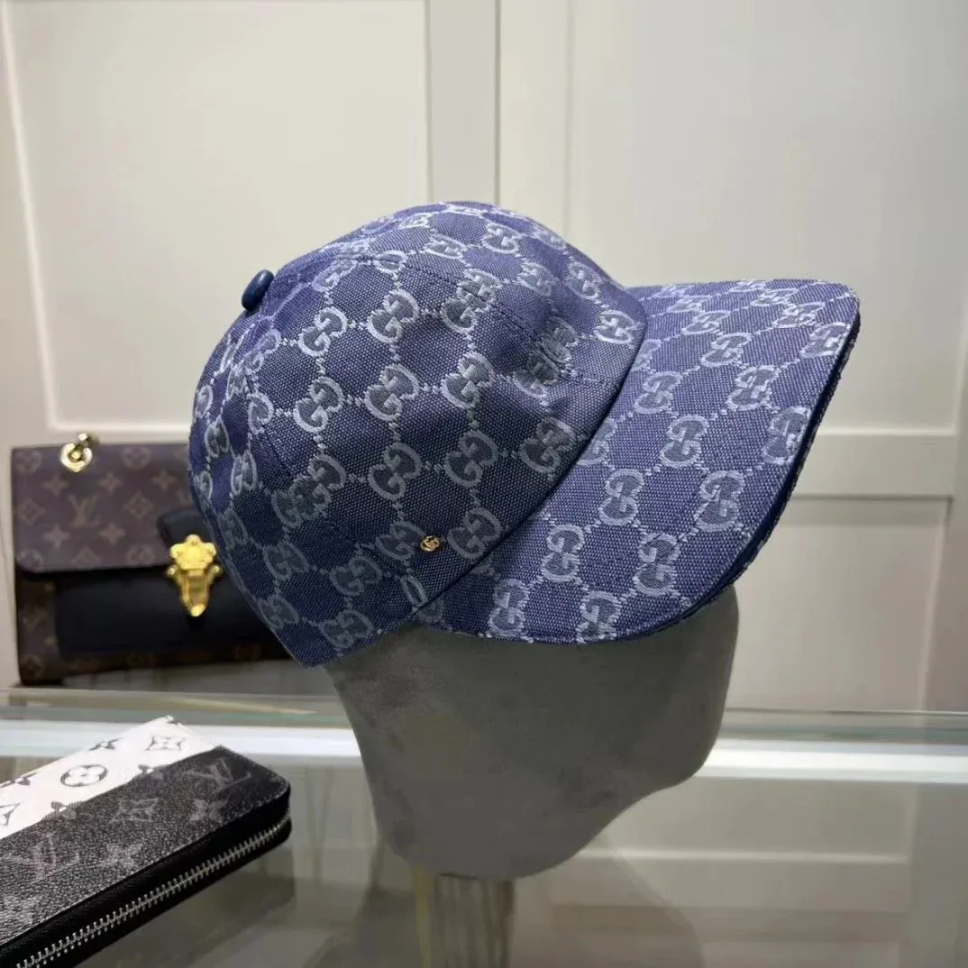 Gucci Gucci GG Supreme Blue/White GG Monogram Cap Blue