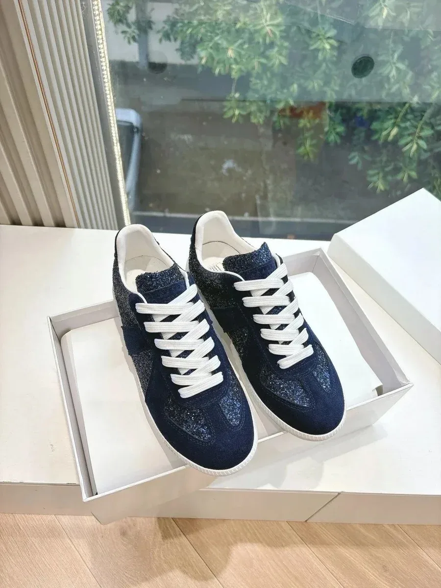 Maison Margiela Maison Margiela Tabi Navy Glitter Sneakers Navy - 1