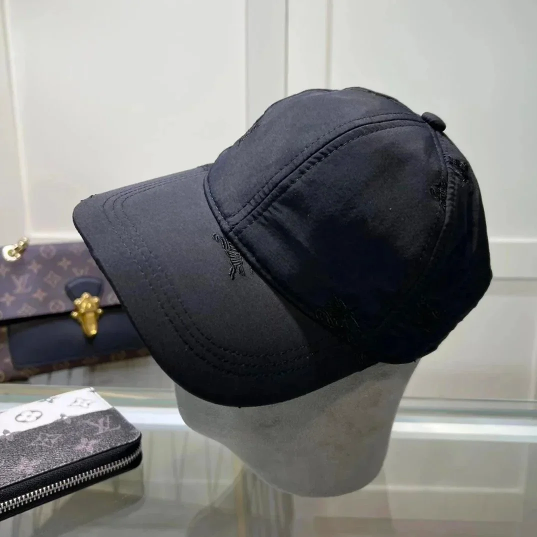 Burberry Burberry Knight Black Cap Black
