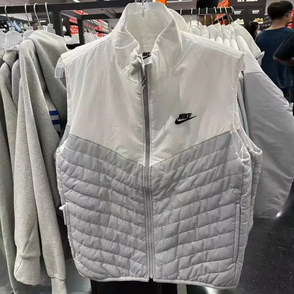 Nike Nike White/Grey Quilted Puffer Vest White