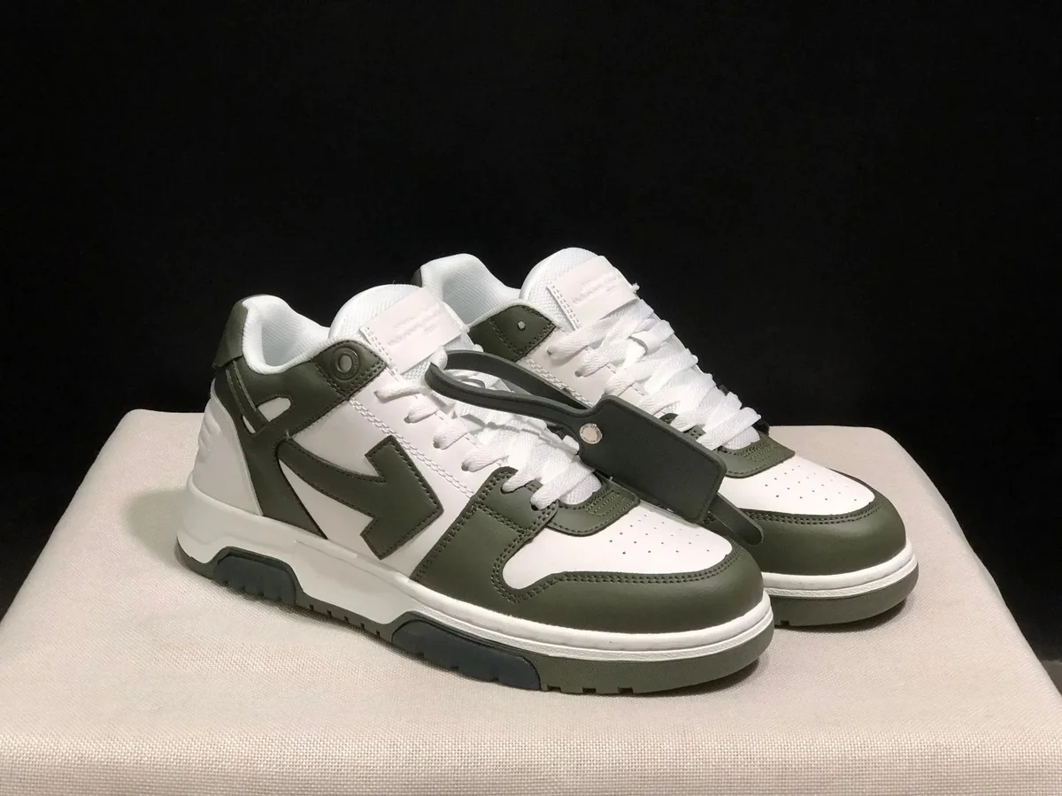 Off-White Off-White Arrow White/Olive Green Sneakers Green
