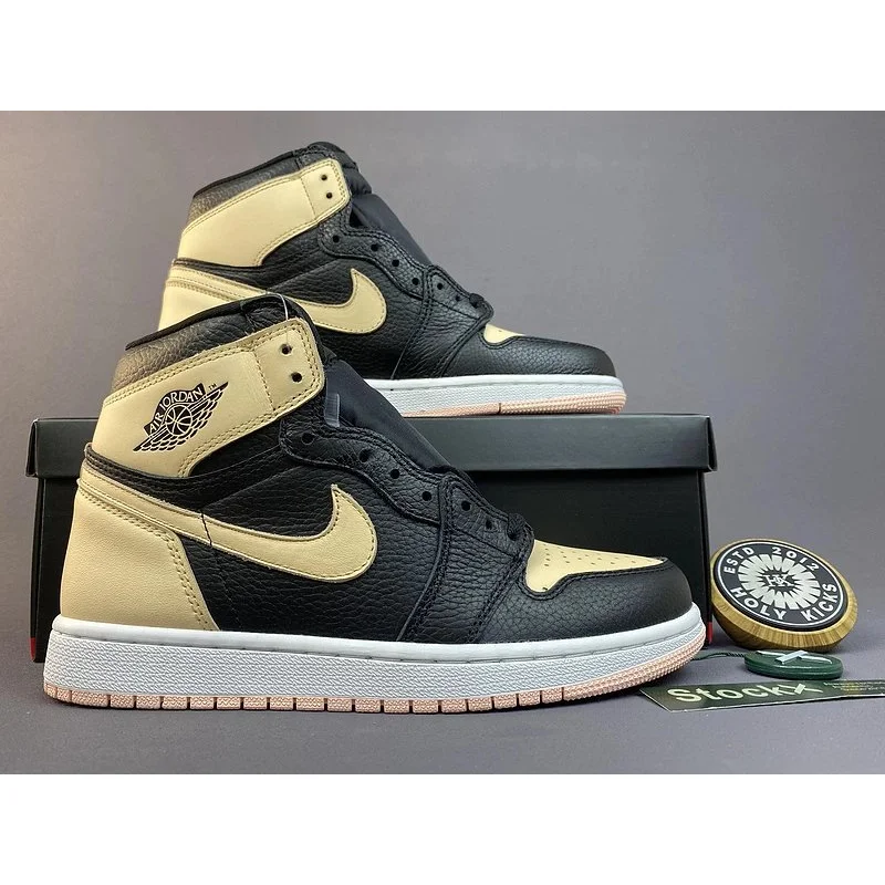Nike Nike Air Jordan 1 Black Gold Sneakers Black - 1