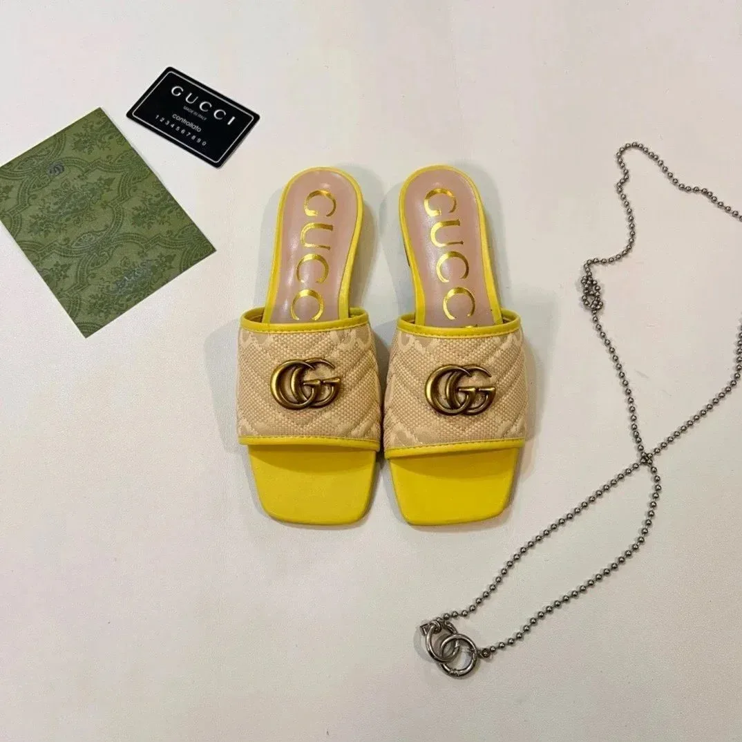 Gucci Gucci Interlocking G Yellow Beige Mule Slide Beige
