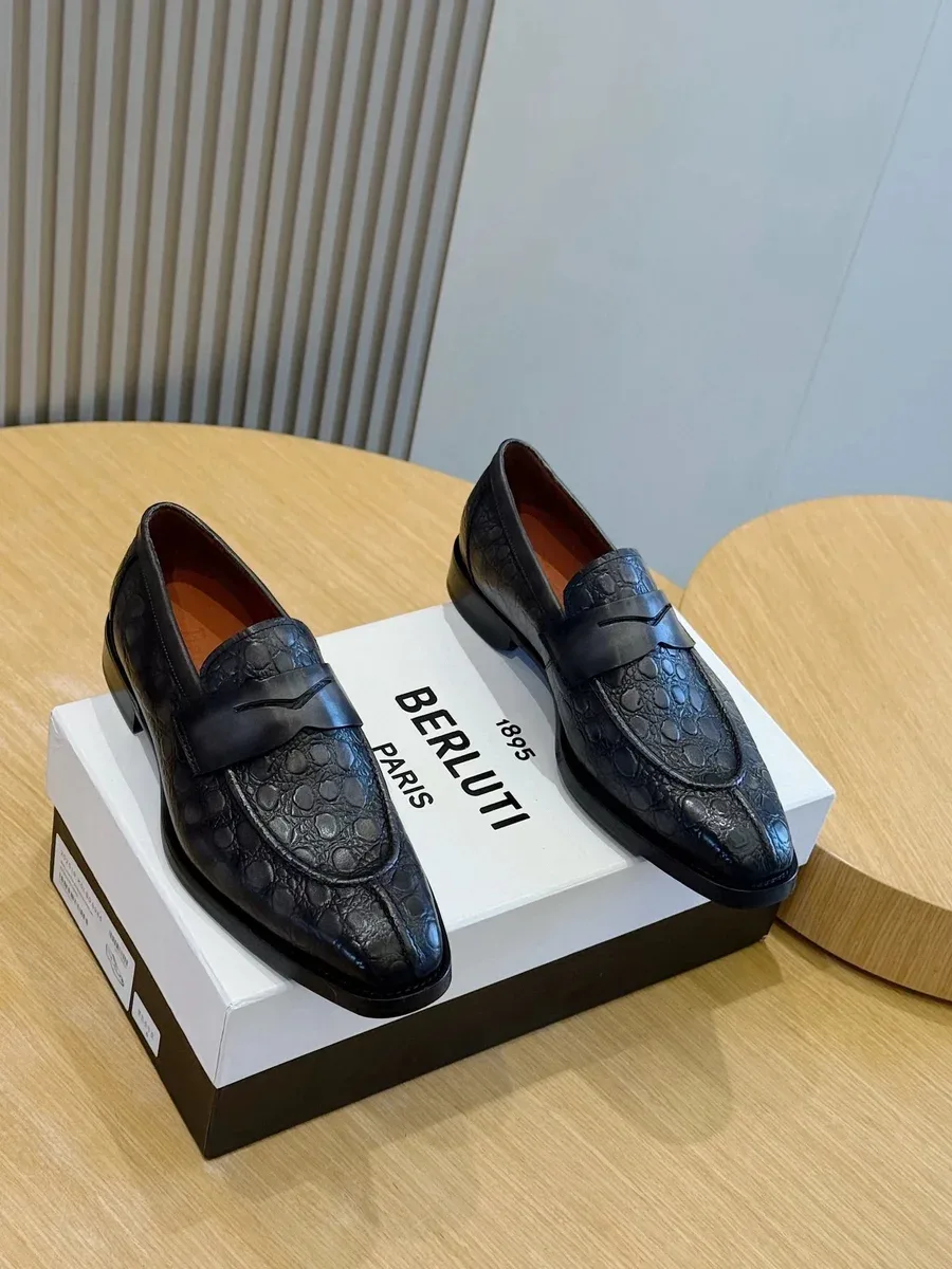Berluti Berluti Crocodile-Embossed Loafers Black Black