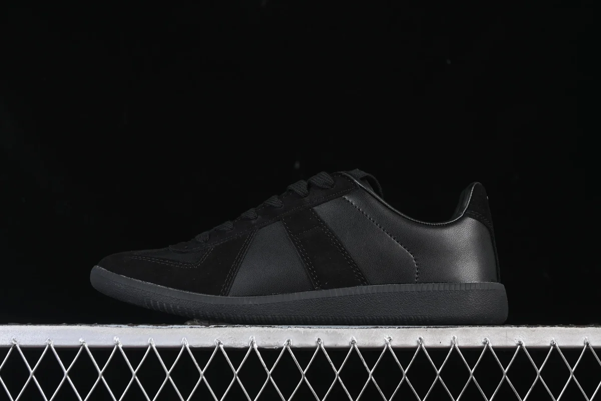 Adidas Adidas Samba Triple Black Sneakers Black