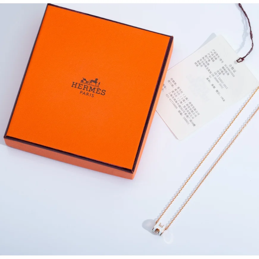Hermès Hermès H Rose Gold H Pendant Necklace Gold
