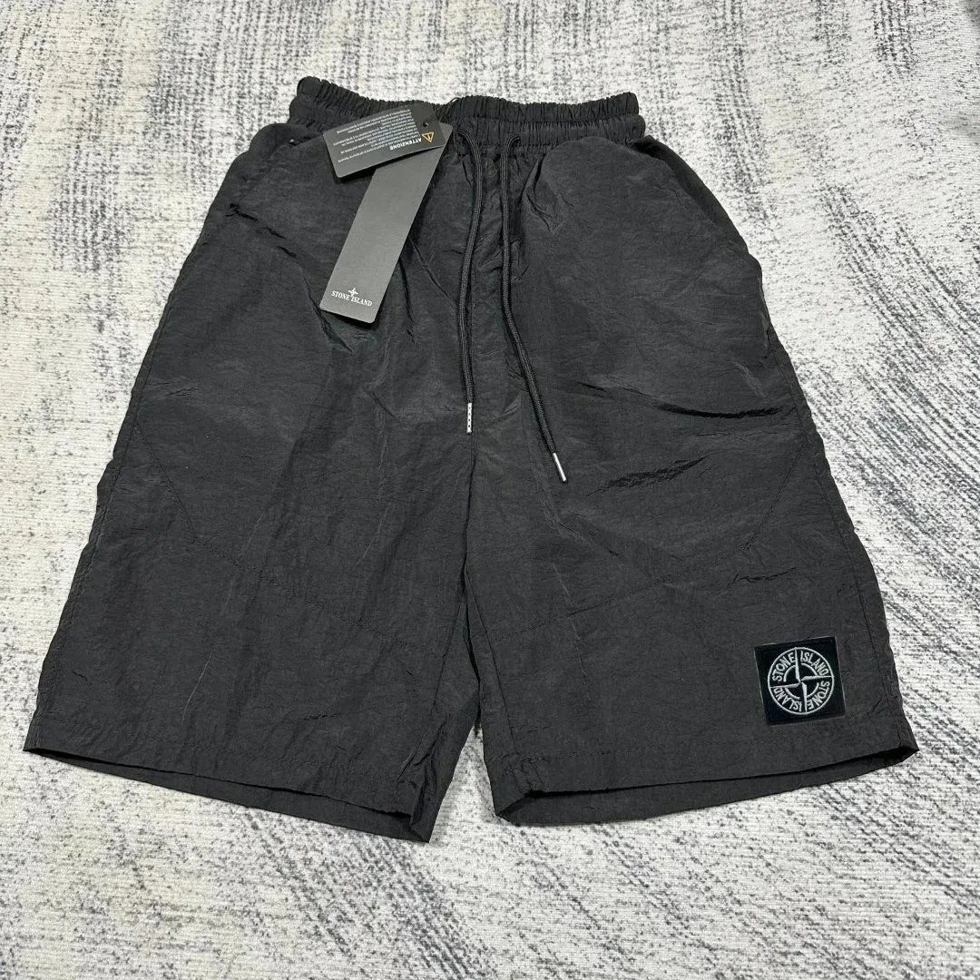 Stone Island Stone Island 07 Black Shorts Black