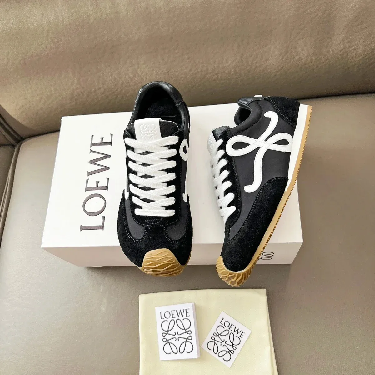 Loewe Loewe Anagram B-4 Black/White/Beige Sneakers Black