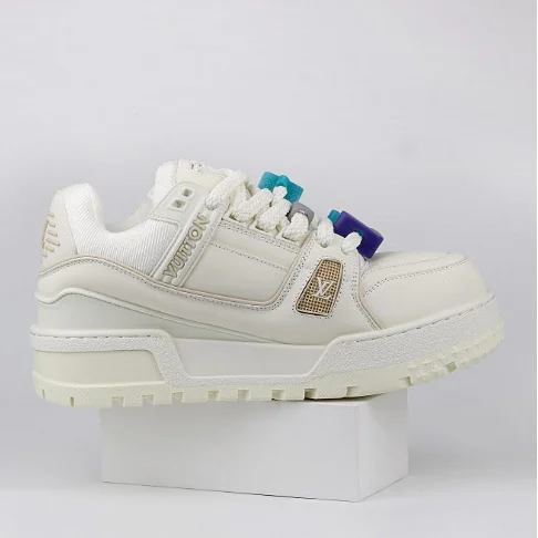 Louis Vuitton Louis Vuitton LV Trainer White/Gold/Blue Multicolor Sneakers Multicolor