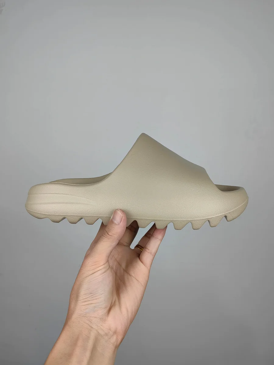 Yeezy Yeezy Slide Beige磨砂 Sandals Beige - 1