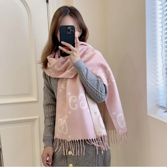 Gucci Gucci GG Monogram B-3 Pink Scarf Pink