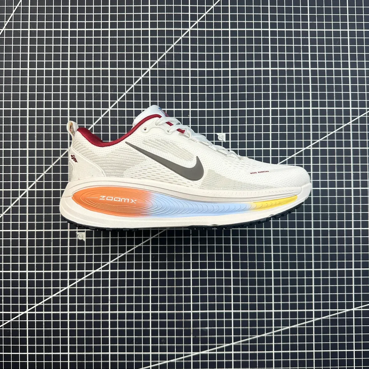 Nike Nike Zoom X White/Orange/Blue Running Shoe White