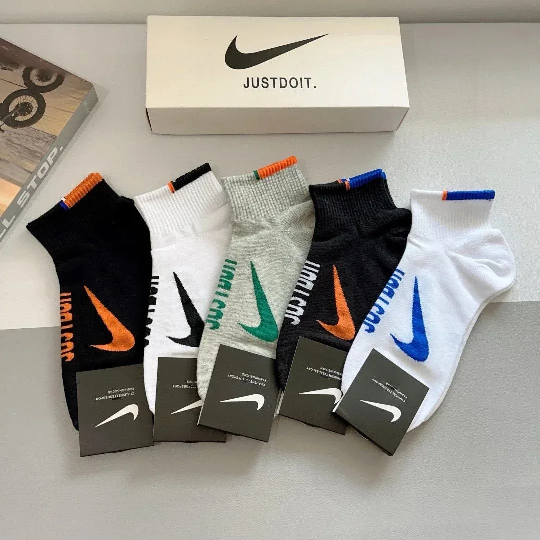 Nike Nike 32 Black/Orange Crew Socks Black