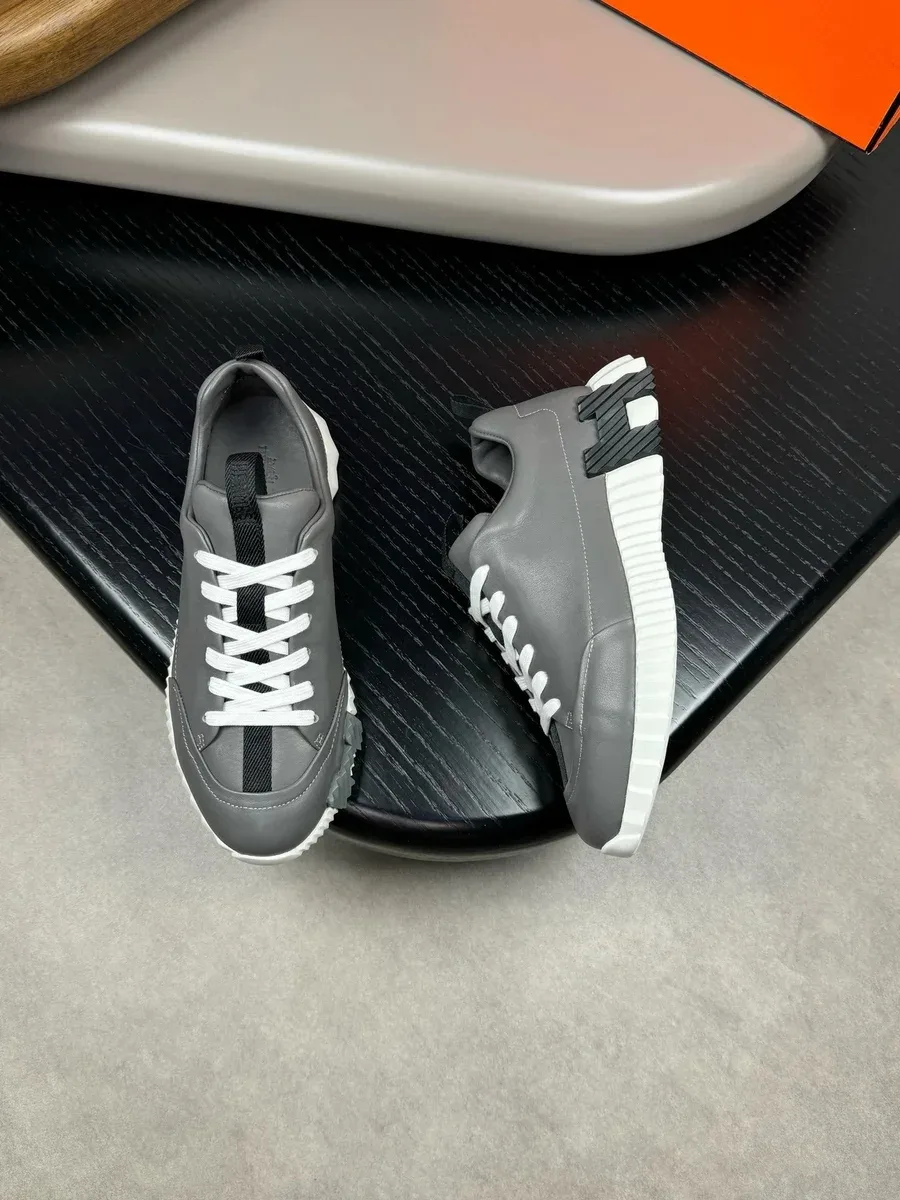 Hermès Hermès Runner H Grey Sneakers Grey