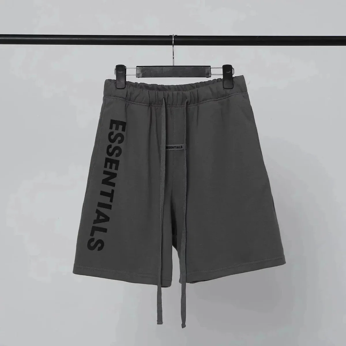 Fear of God Fear of God Essentials Grey Solid Shorts Grey - 1