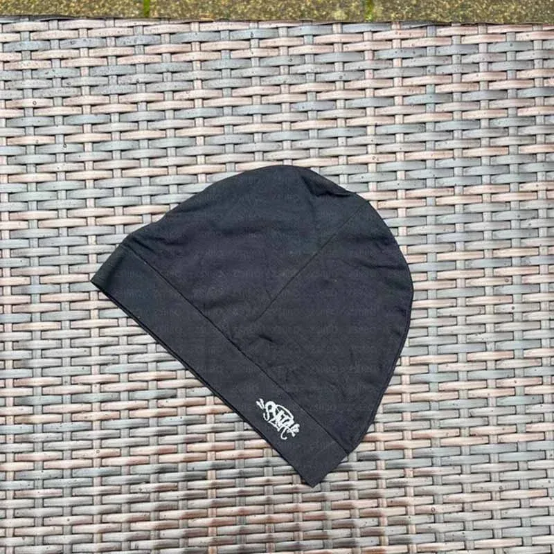 Other Beanie Black/White Headwear Black - 1