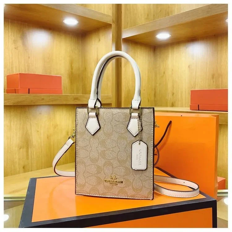 Coach Coach Signature Beige/White Tote Bag Beige - 1