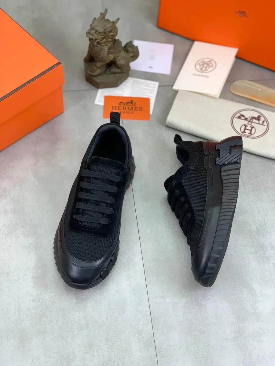 Hermès Hermès Runners All Black Sneakers Black