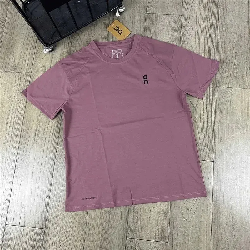 On Running On Therma-Tec T-Shirt Retro Pink T-Shirts Pink - 1