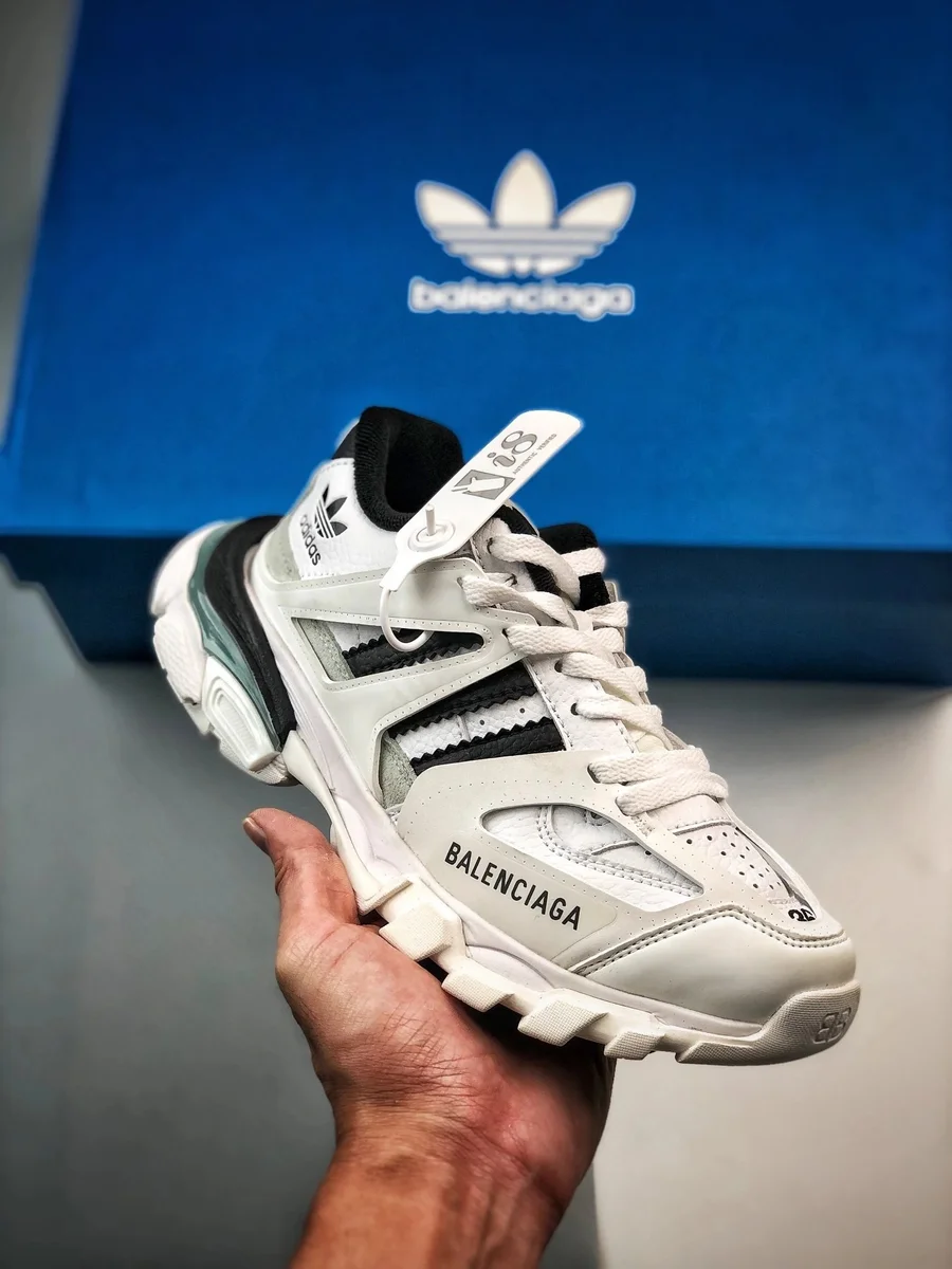 Balenciaga Balenciaga Track Triple White Sneakers White - 1