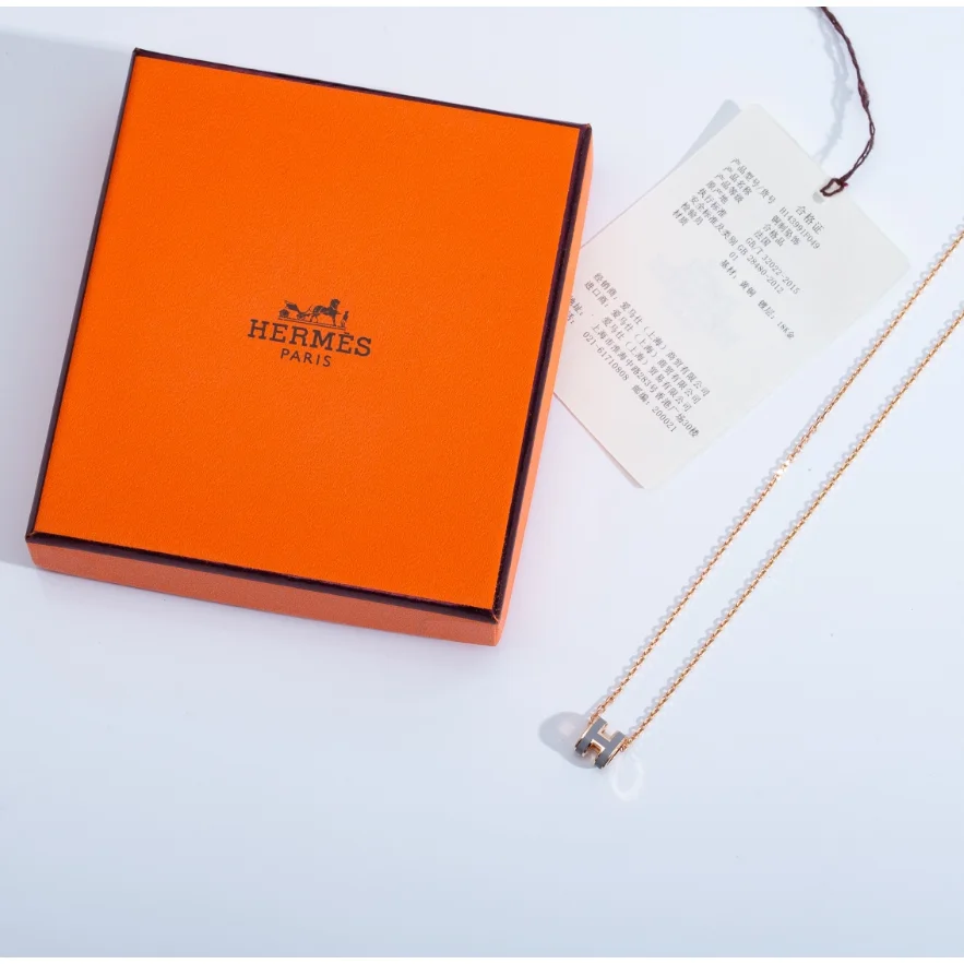 Hermès Hermès H Rose Gold 'H' Pendant Necklace Gold