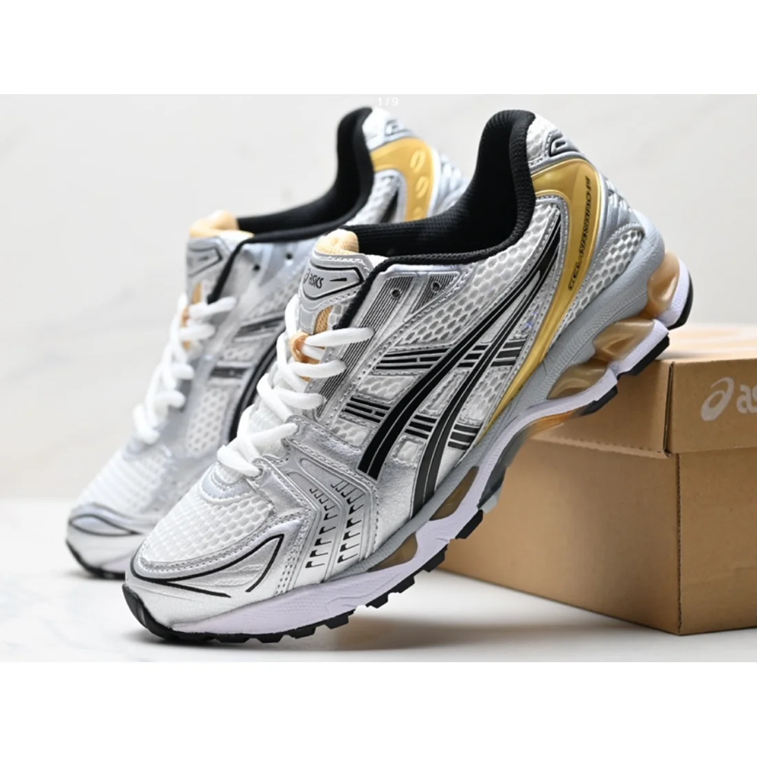 ASICS ASICS Gel-Kayano 02 Silver/Black/Gold Sneaker Silver - 1