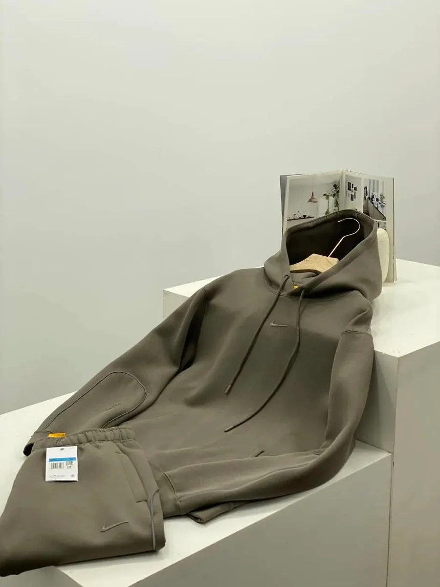 Nike Nike Air Force 1 Olive Hoodie & Sweatpants Set Brown - 1