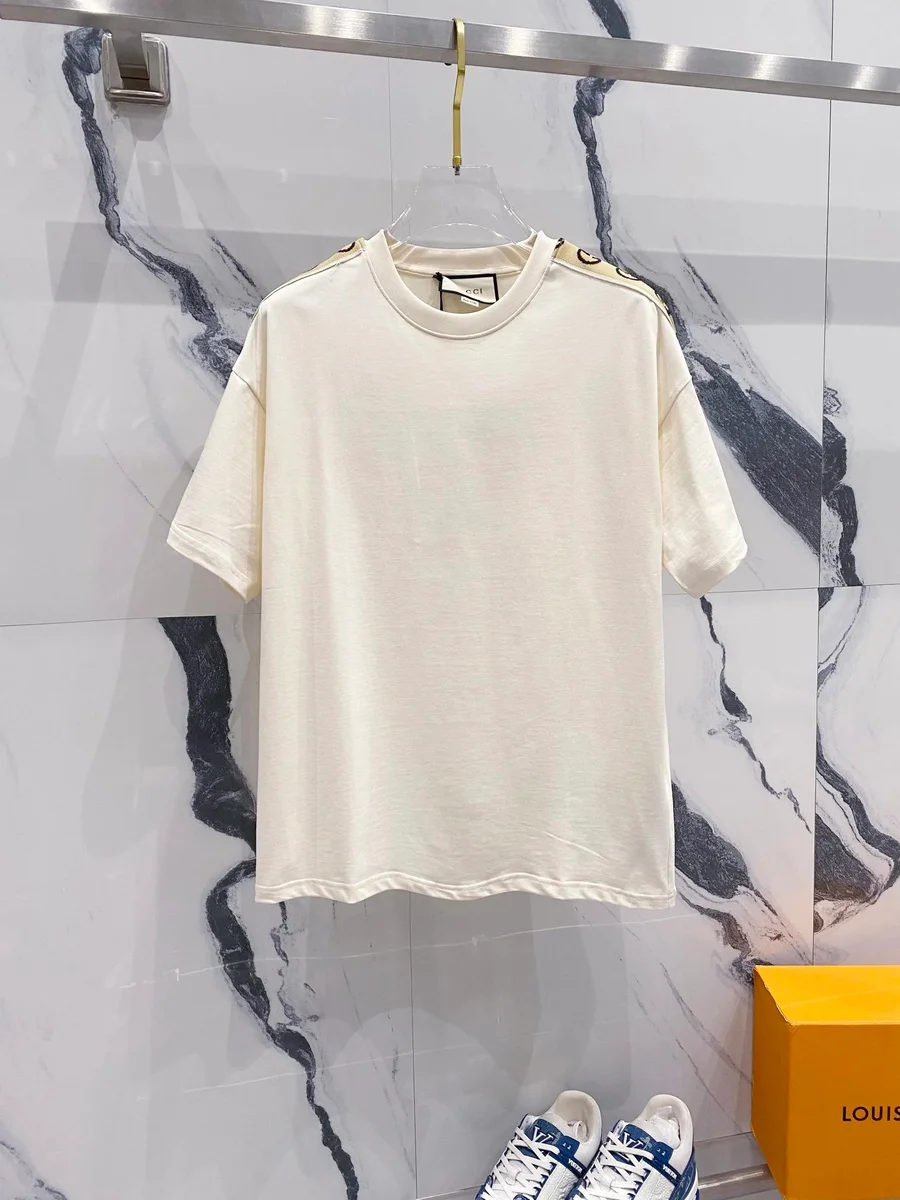 Gucci Gucci Cream GG Logo Shoulder T-Shirt Cream