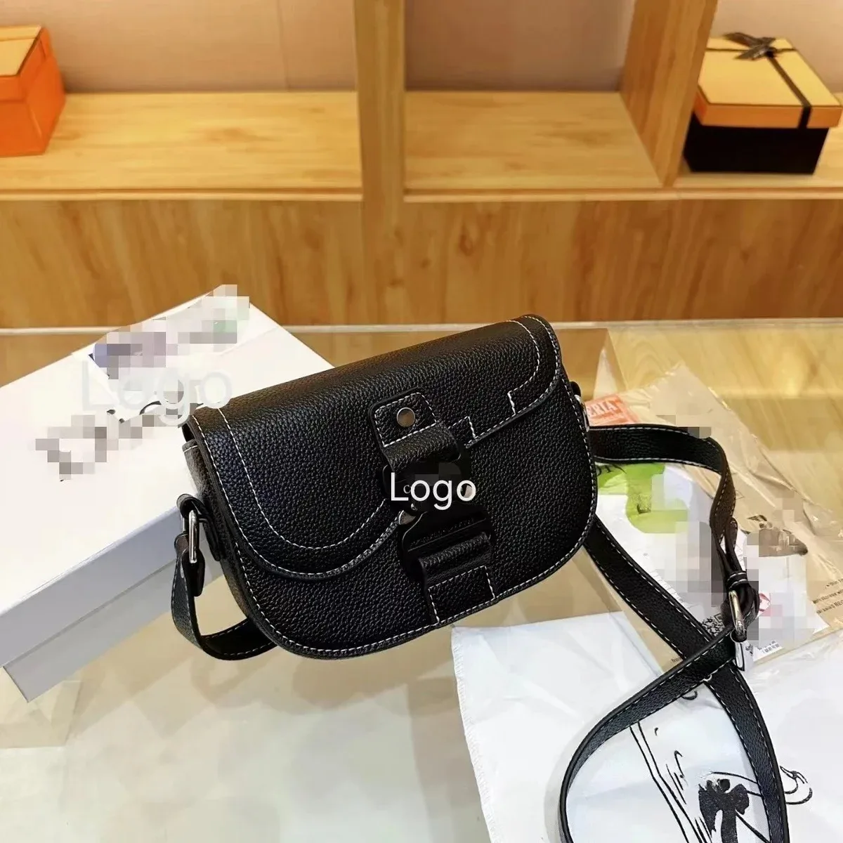 Other Unisex Black Leather Saddle Bag Black - 1
