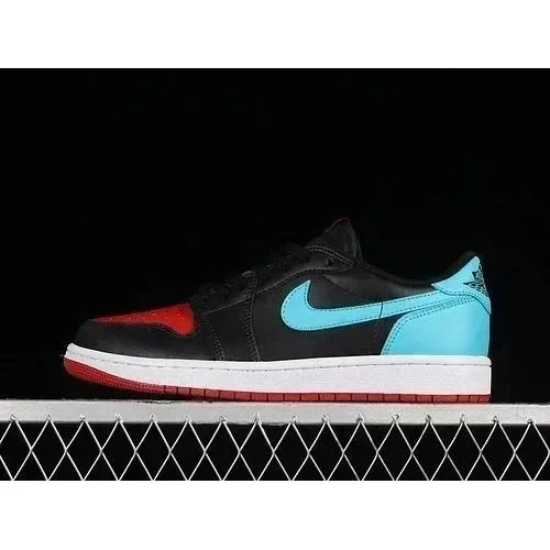 Nike Nike Air Jordan 1 Low 'UNC' Sneakers Black - 1