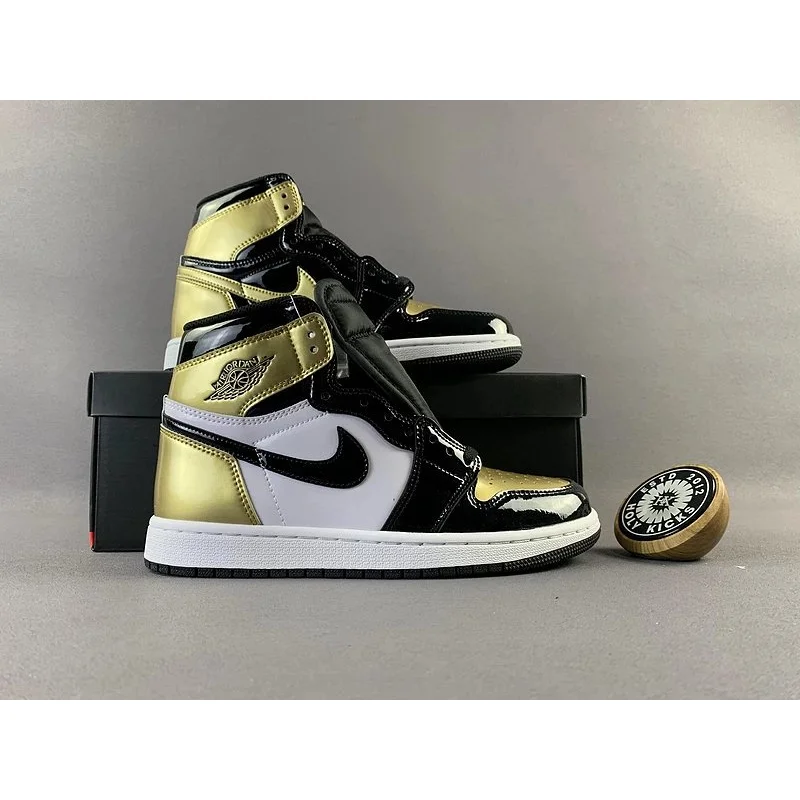 Nike Nike Air Jordan 1 Gold Toe Black White Sneakers Black - 1