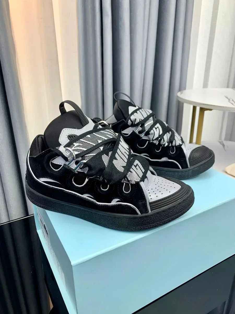 Maison Mihara Yasuhiro Maison Mihara Yasuhiro MMY Blakey Black & White Sneakers Black - 1