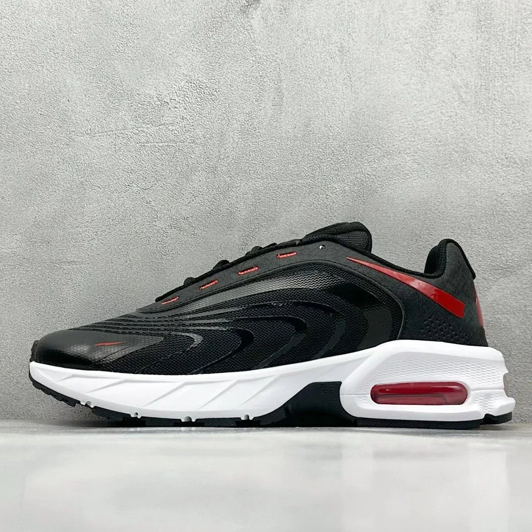 Nike Nike Air Max Black/Red/White Sneakers Black